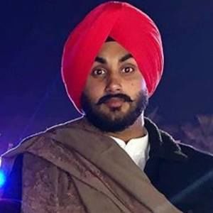 Meet your Posher, Simma